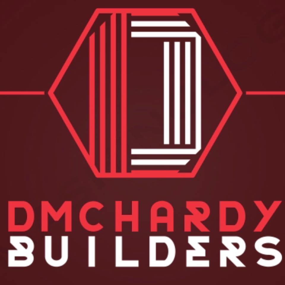DMCHARDY BUILDERS Logo